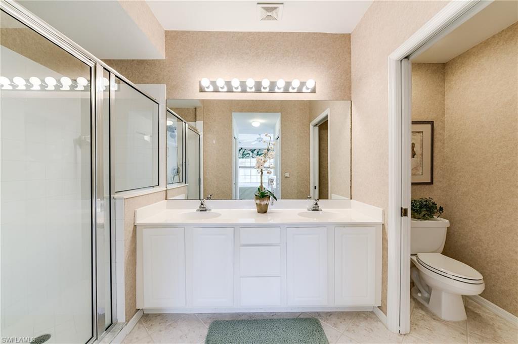 1940 Willow Bend CIR 202 photo 12