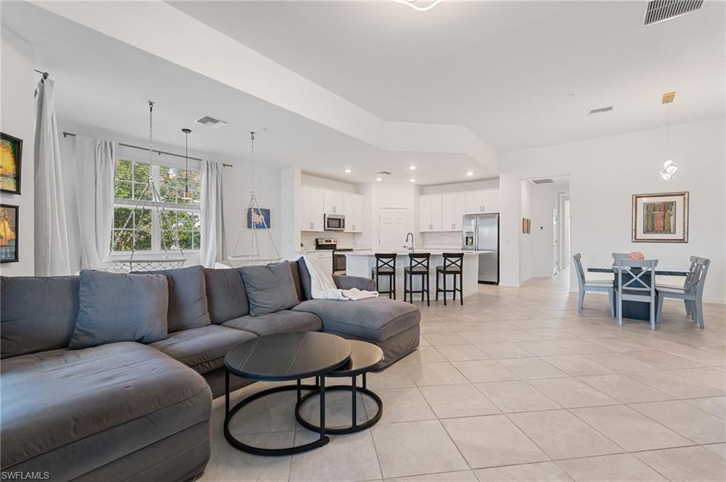 12050 Santaluz DR 202 photo 7