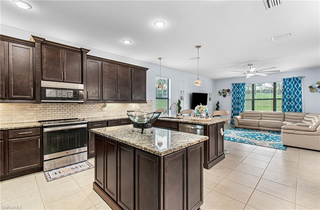 10143 Chesapeake Bay DR photo 15