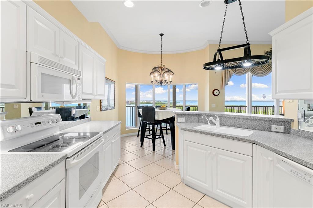 4141 Bay Beach LN 4P3 photo 9