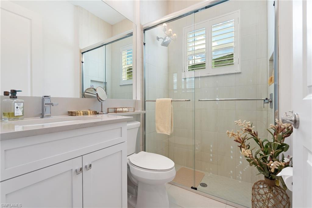 2nd bathroom