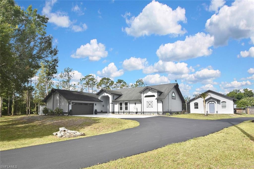 12206 Honeysuckle RD