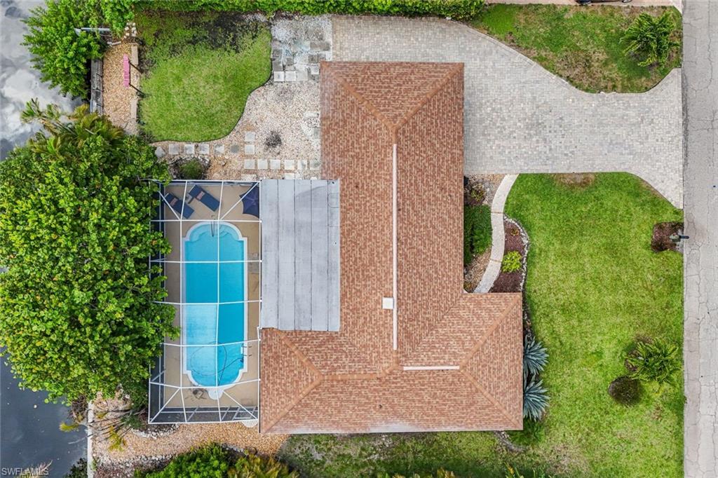 Gulf access home minutes from downtown Bonita!