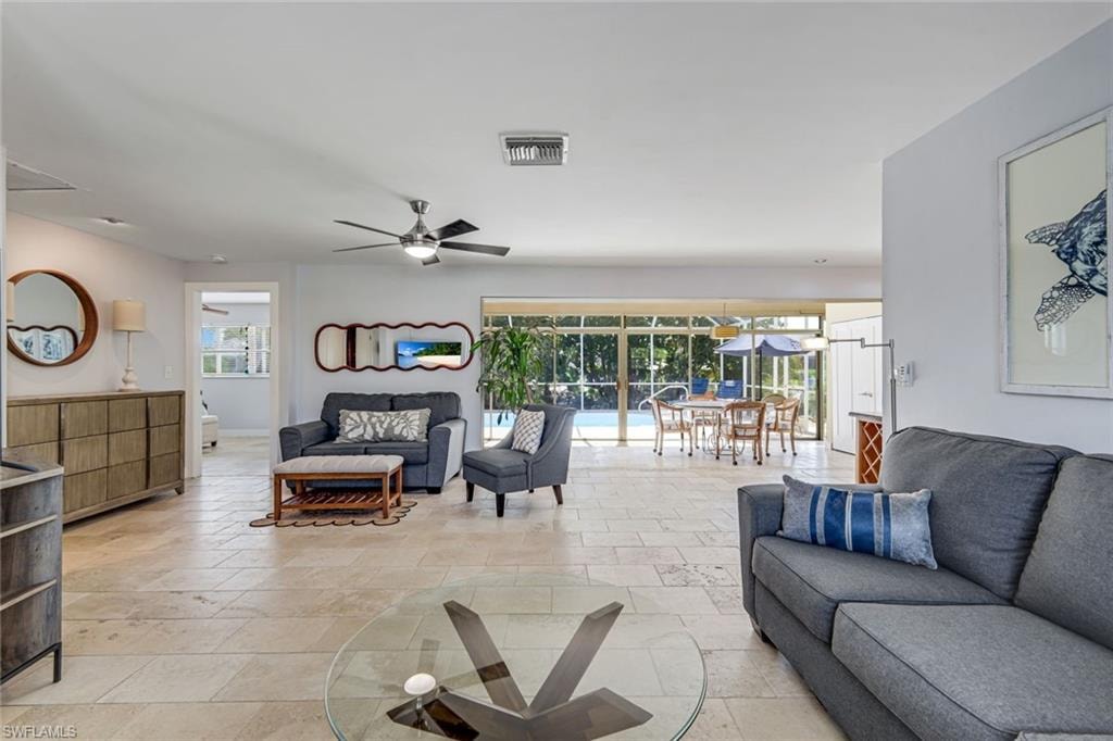 Open concept floor plan allows for ultimate entertaining.