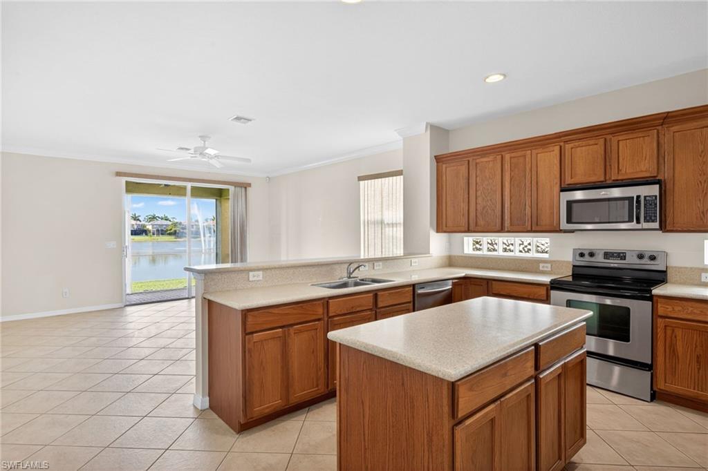 8369 Sumner AVE photo 13