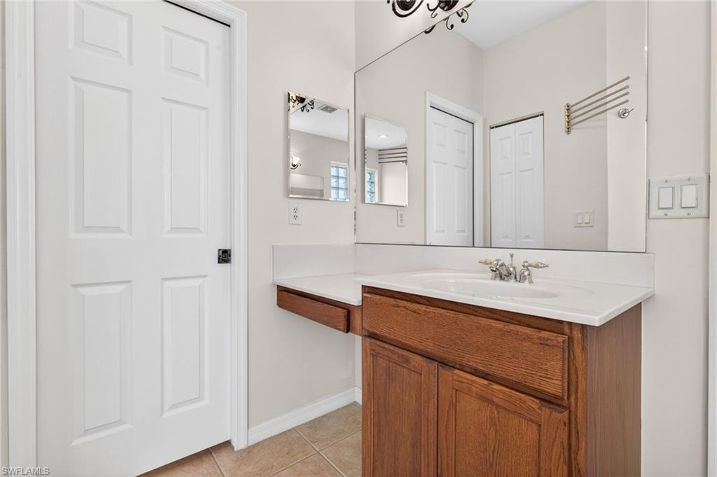 8369 Sumner AVE photo 29