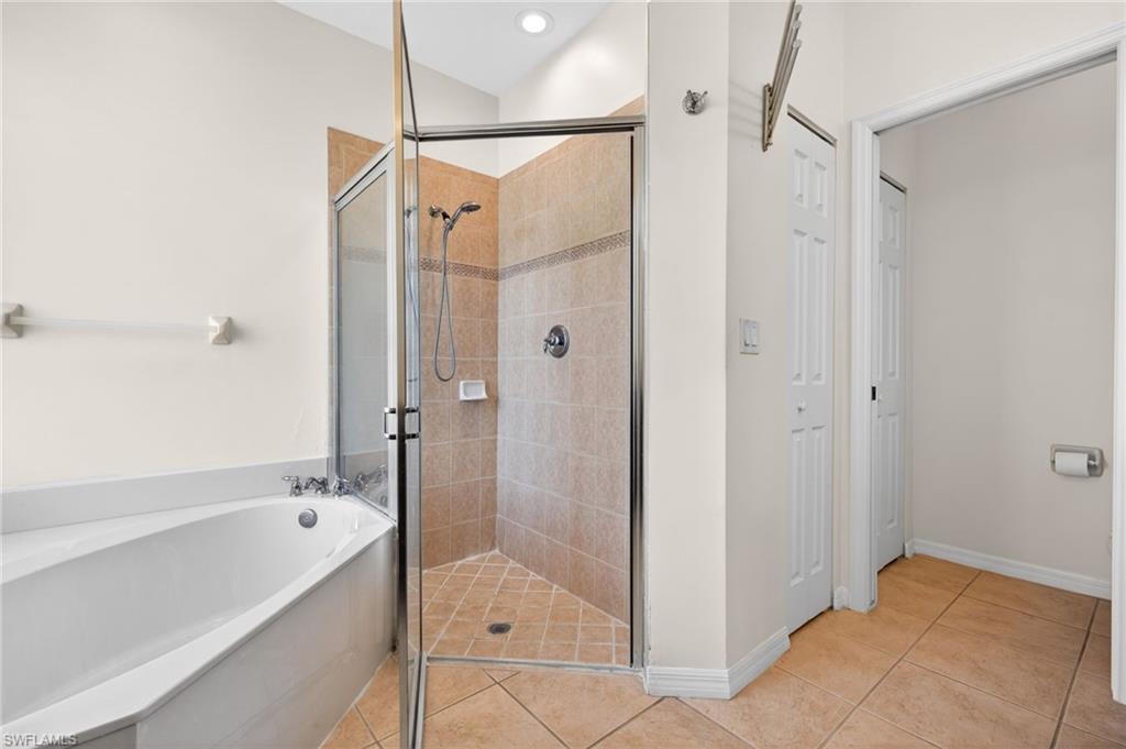 8369 Sumner AVE photo 25