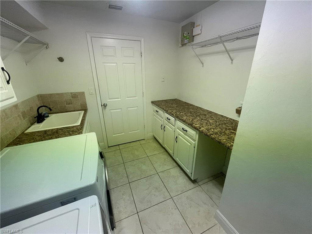 6011 Sea Grass LN photo 27