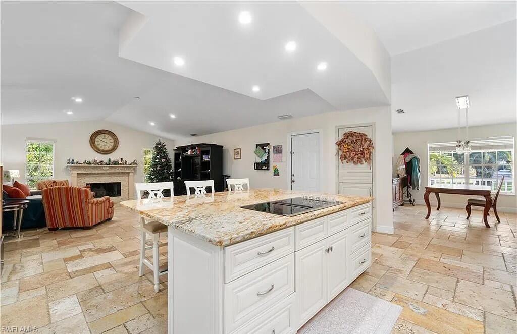 6011 Sea Grass LN photo 16