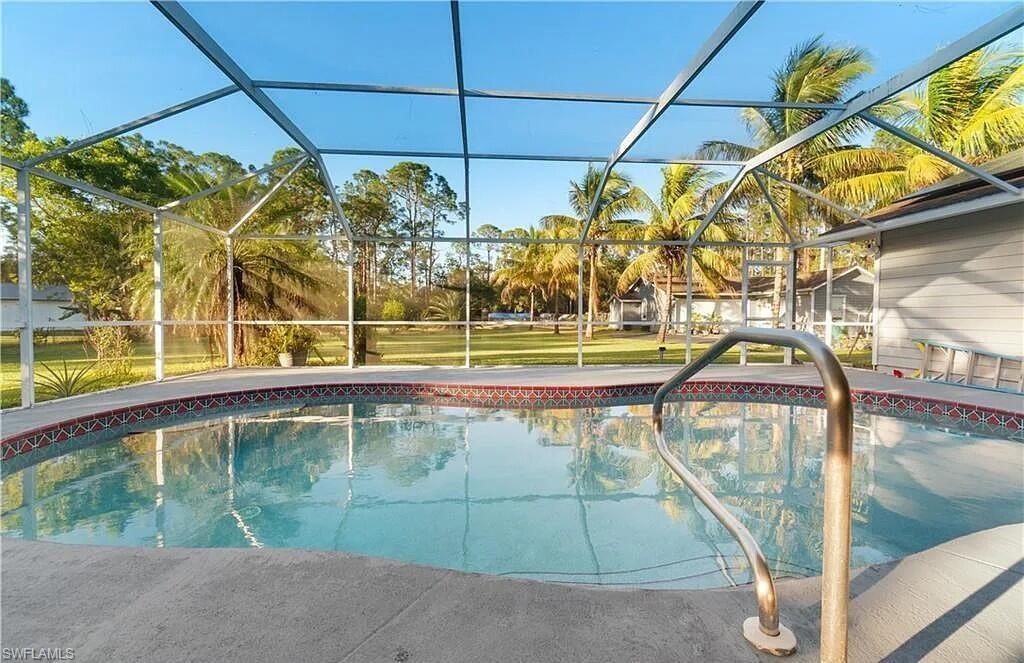 6011 Sea Grass LN photo 7