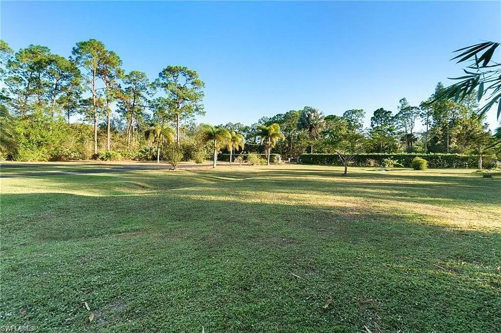 6011 Sea Grass LN