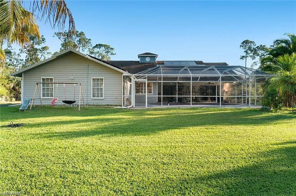 6011 Sea Grass LN photo 8