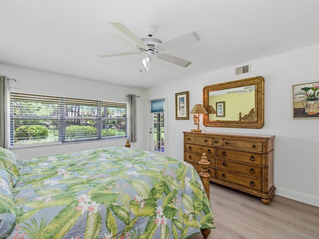 3207 Horse Carriage WAY 403 photo 6