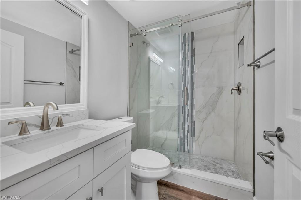 6225 Bellerive AVE 1501 photo 17