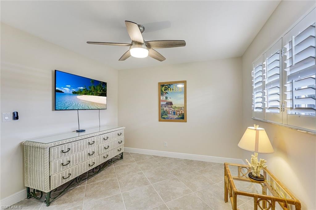 29 High Point CIR E 107 photo 9