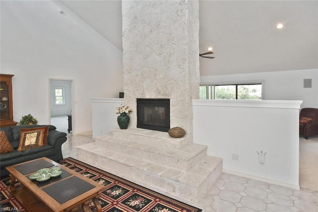 7226 Hendry Creek DR photo 9