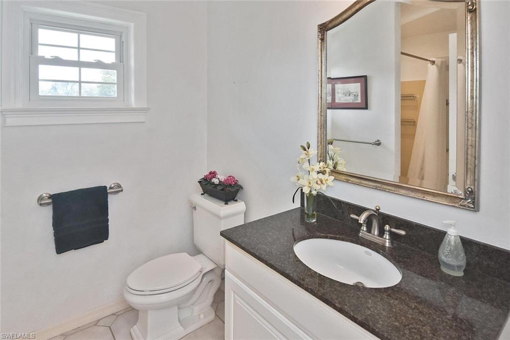7226 Hendry Creek DR photo 30