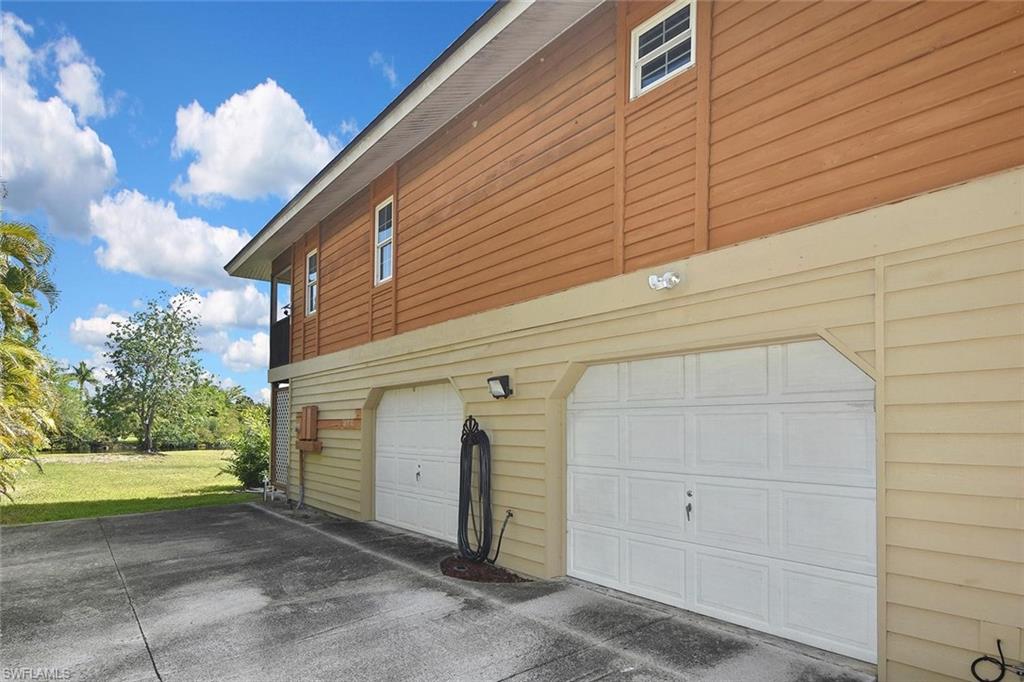 7226 Hendry Creek DR photo 38