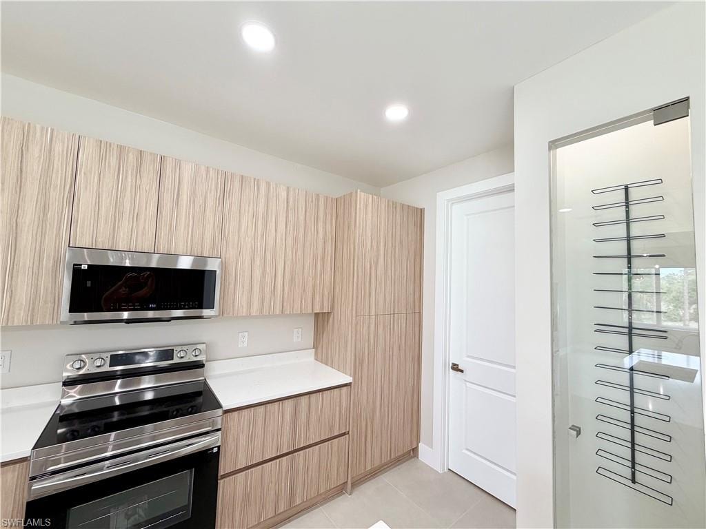 1013 Lincoln AVE photo 19