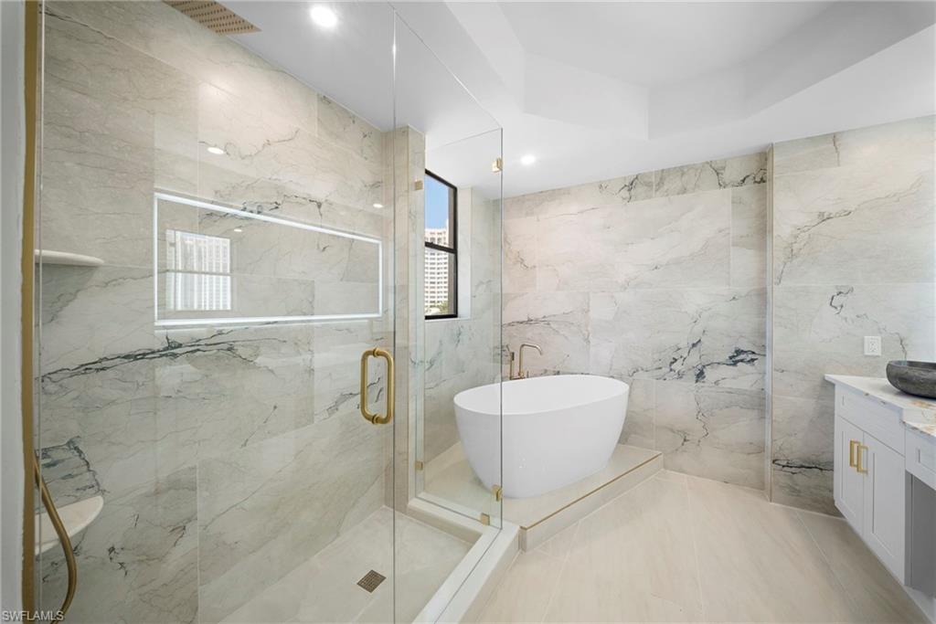 7008 Pelican Bay BLVD H501 photo 17