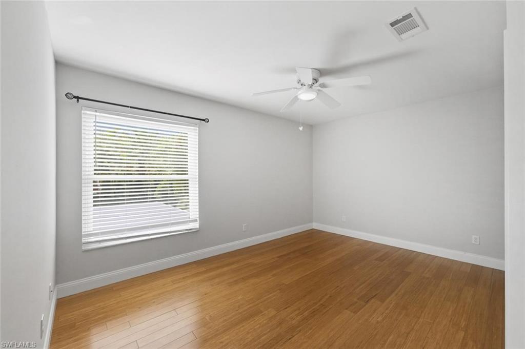 11528 Woodmount LN photo 28