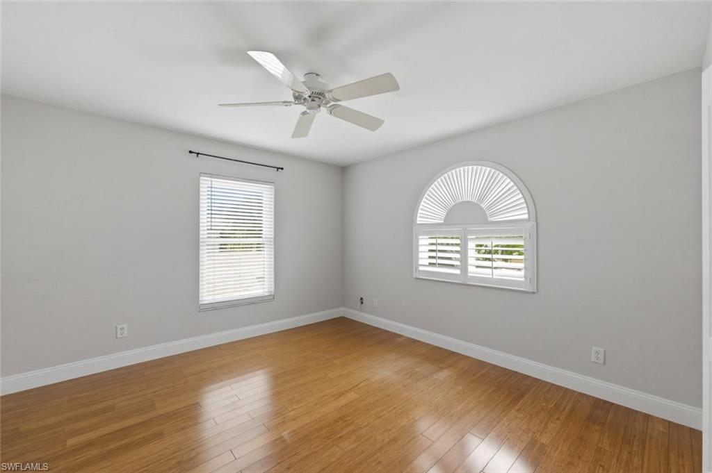 11528 Woodmount LN photo 25