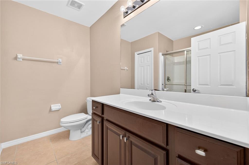 3806 Clearbrook LN photo 16