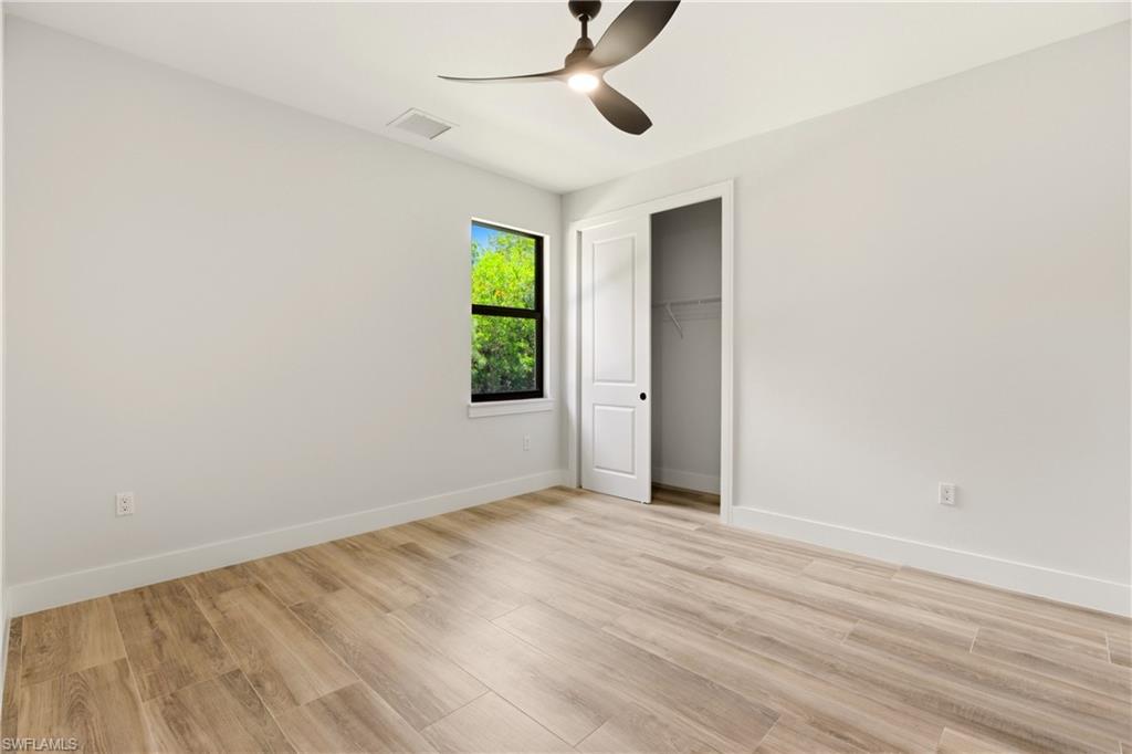 4431 Everglades BLVD N photo 27