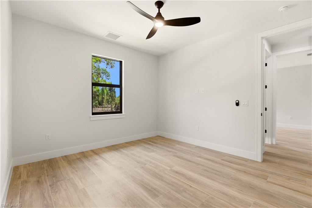 4431 Everglades BLVD N photo 32