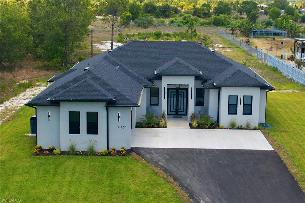 4431 Everglades BLVD N