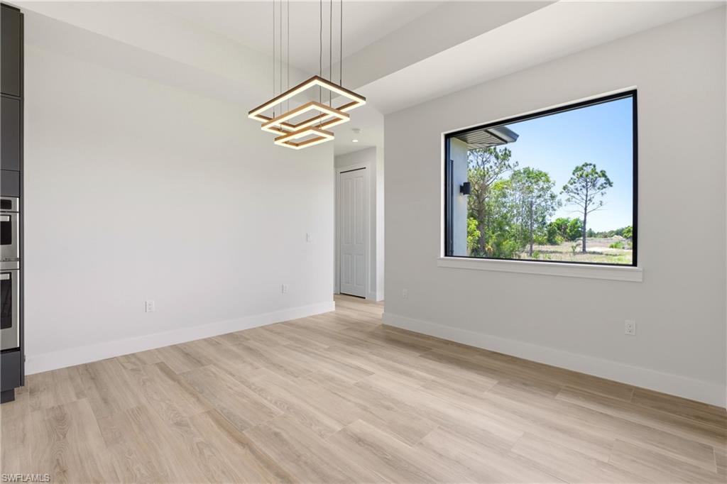 4431 Everglades BLVD N photo 14