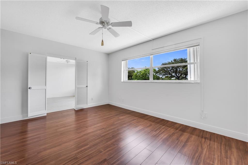 600 Valley Stream DR D3 photo 17