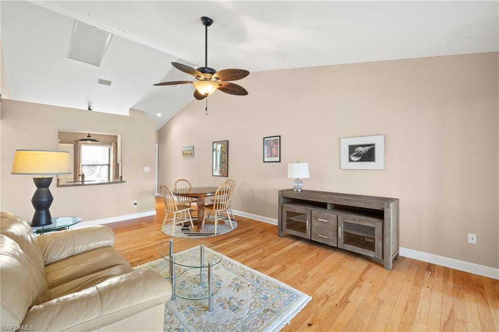 4616 SE 5th PL 208
