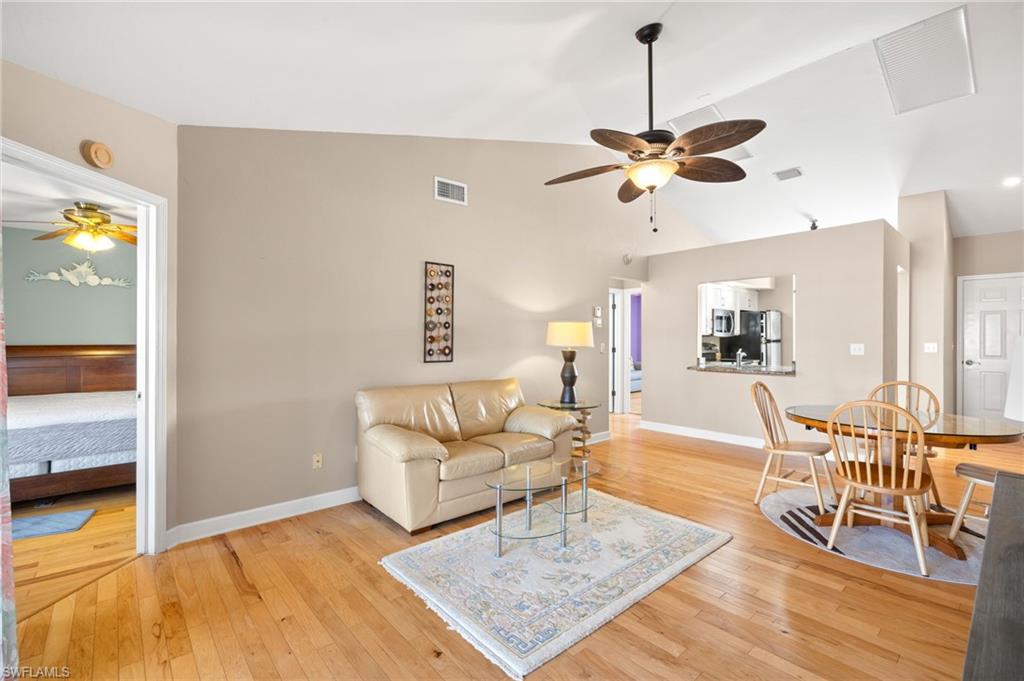 4616 SE 5th PL 208