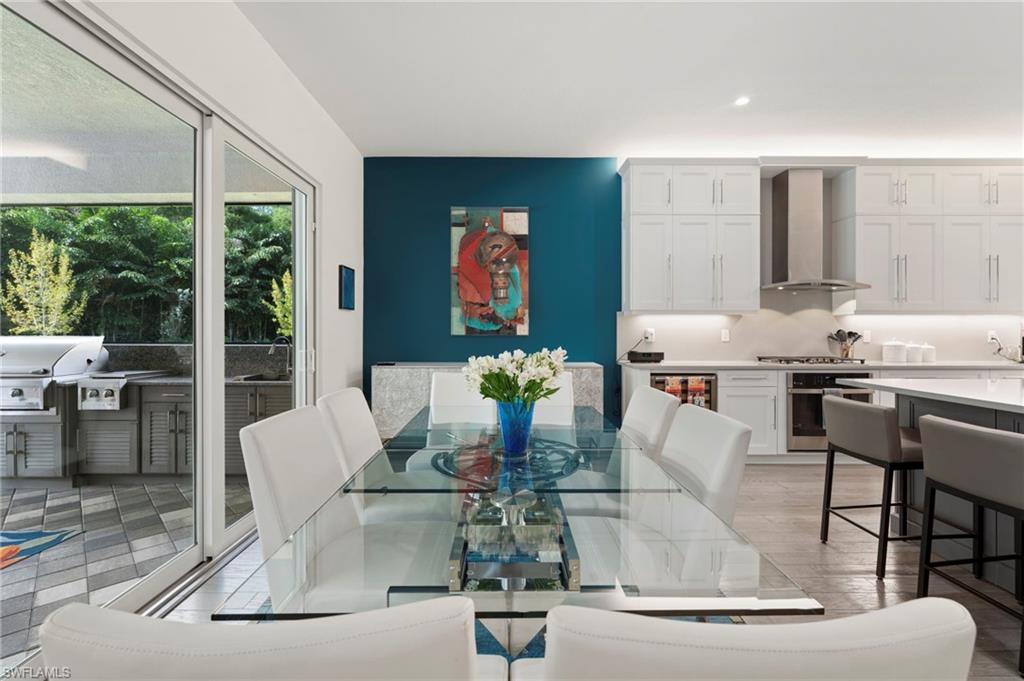Plenty of space for entertaining, with dining room seating plus counter-top seating, and ease of transition to outdoor space.