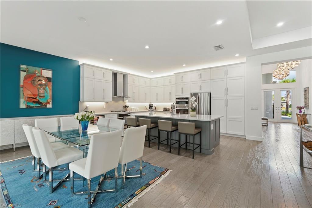 Entertain with ease, with an open dining area, and huge island with counter seating.