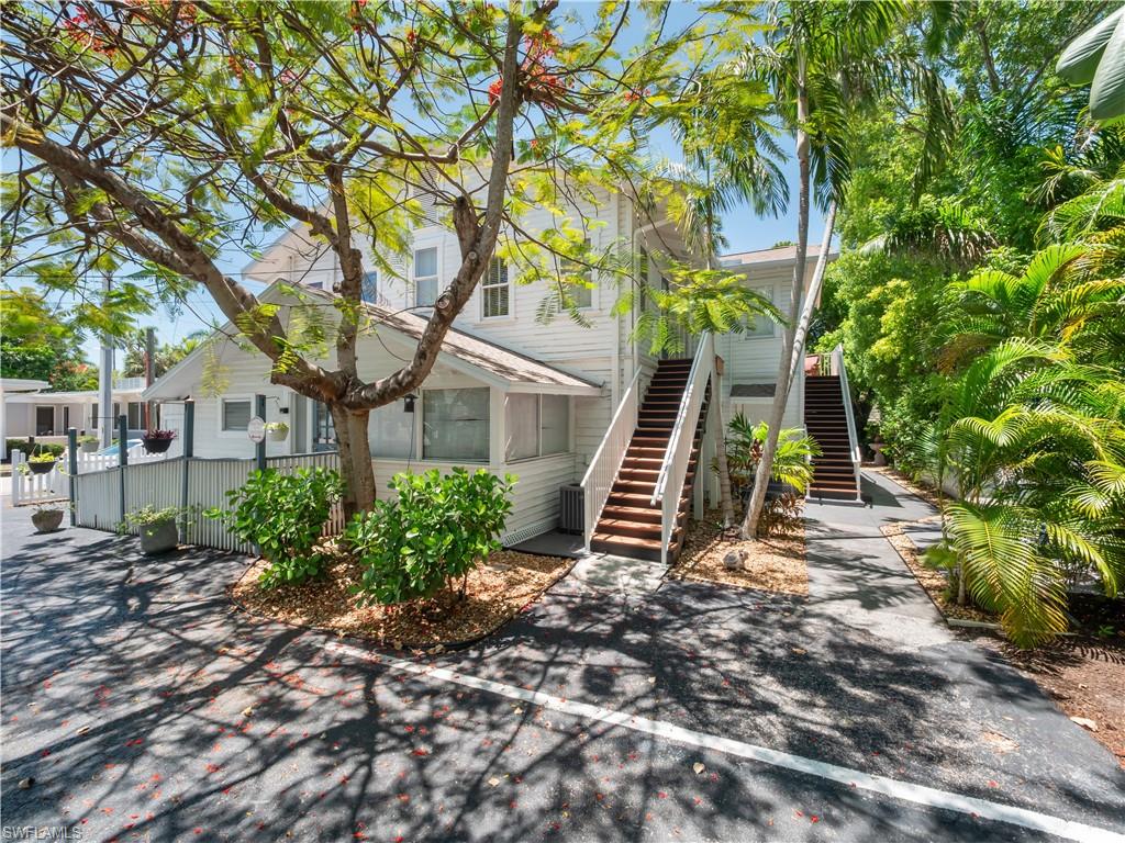 2135 McGregor BLVD photo 48
