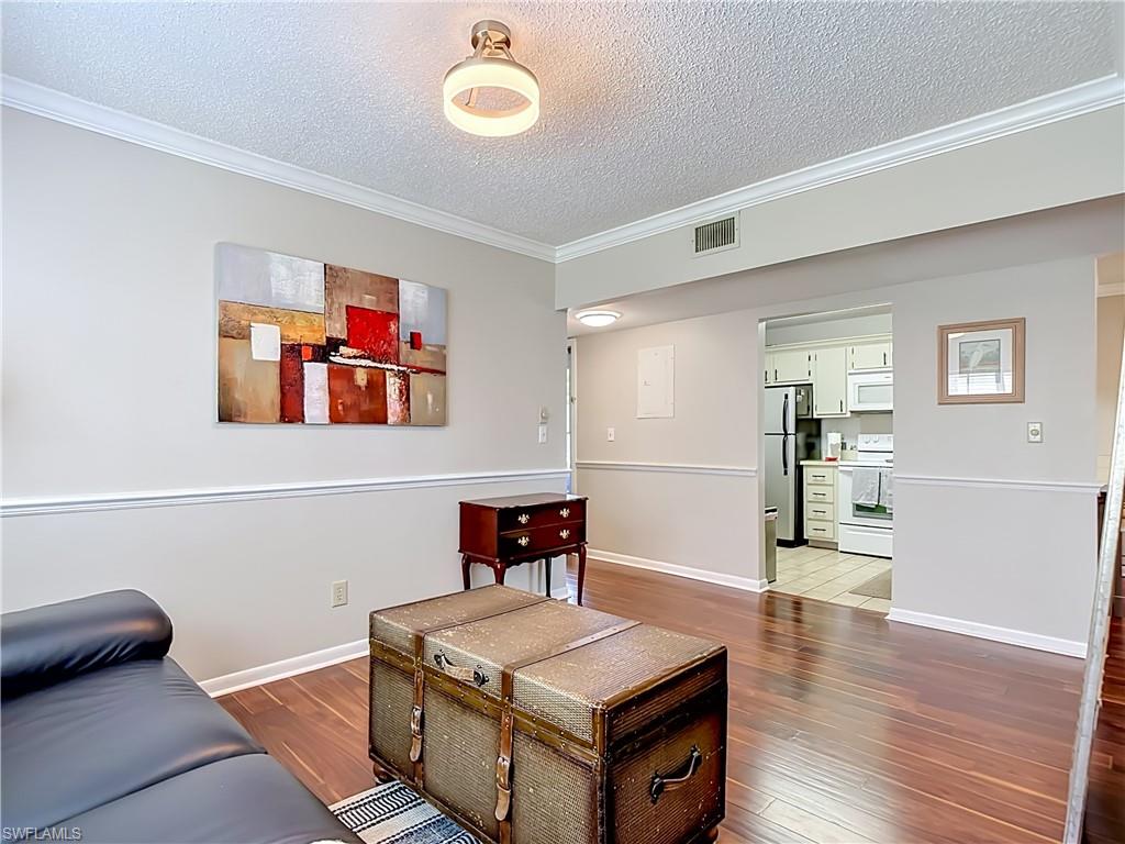 1708 Kings Lake BLVD 5-106 photo 13