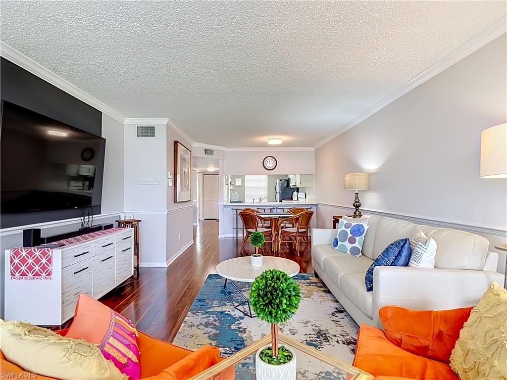1708 Kings Lake BLVD 5-106 photo 22