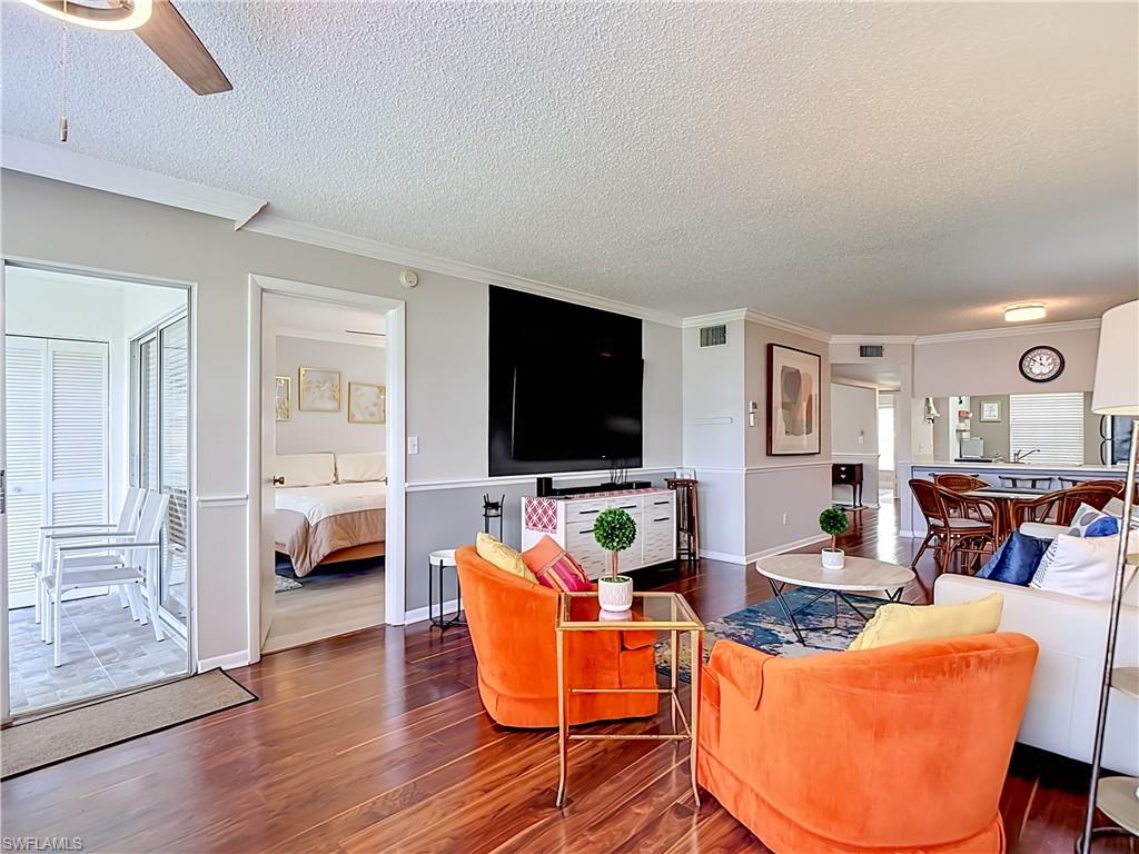 1708 Kings Lake BLVD 5-106 photo 24