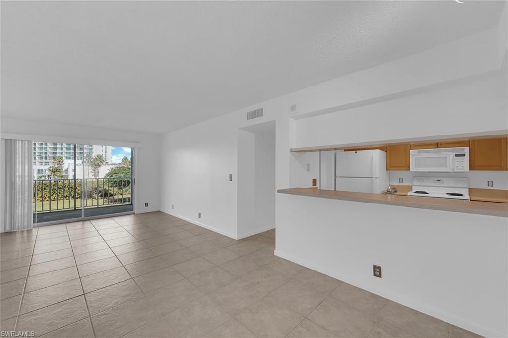 2875 Palm Beach BLVD 205