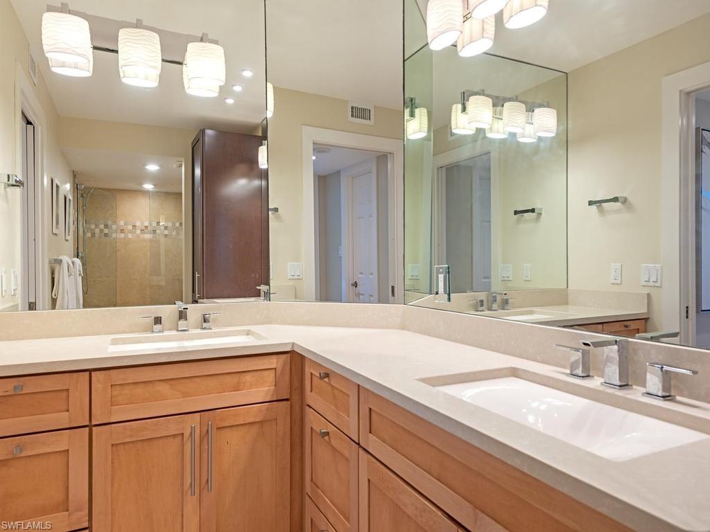 4551 Gulf Shore BLVD N 606 photo 9