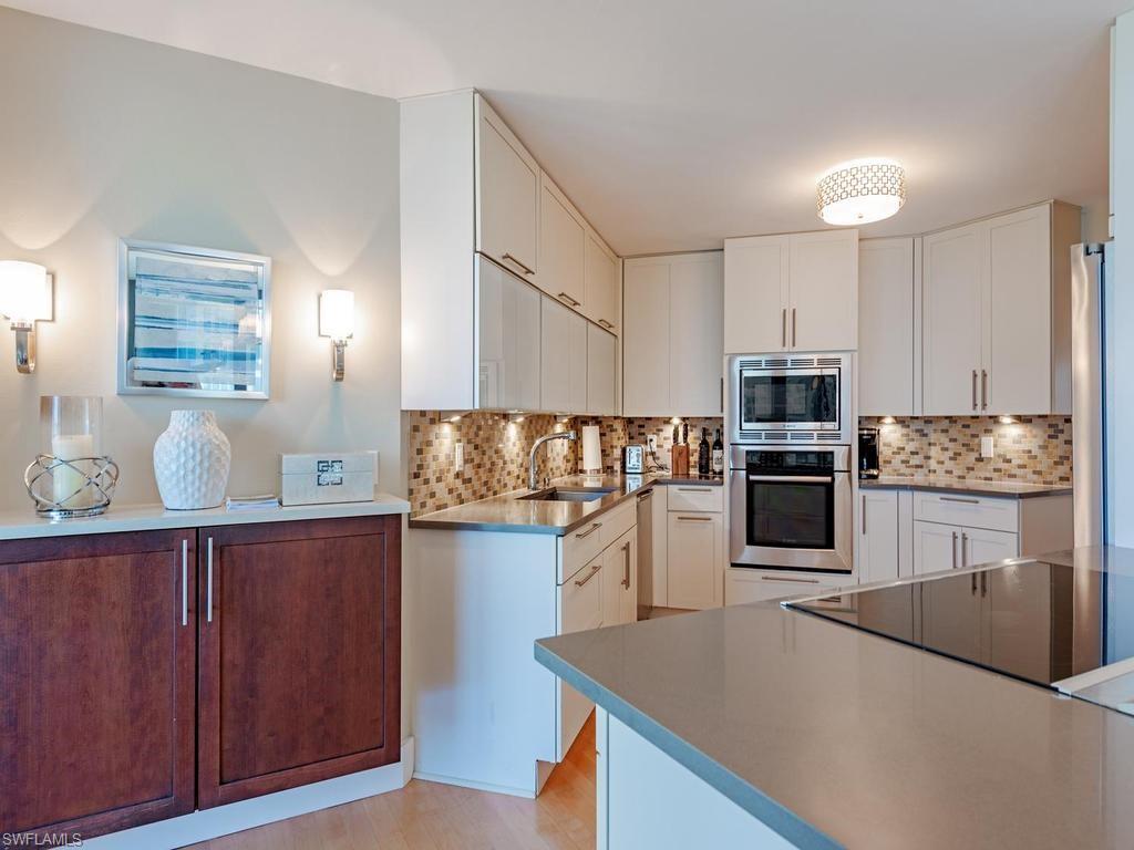 4551 Gulf Shore BLVD N 606