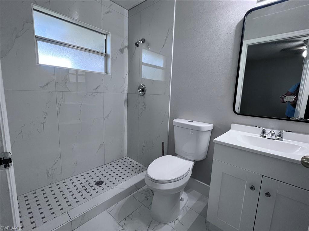 1809 SW Santa Barbara PL photo 11