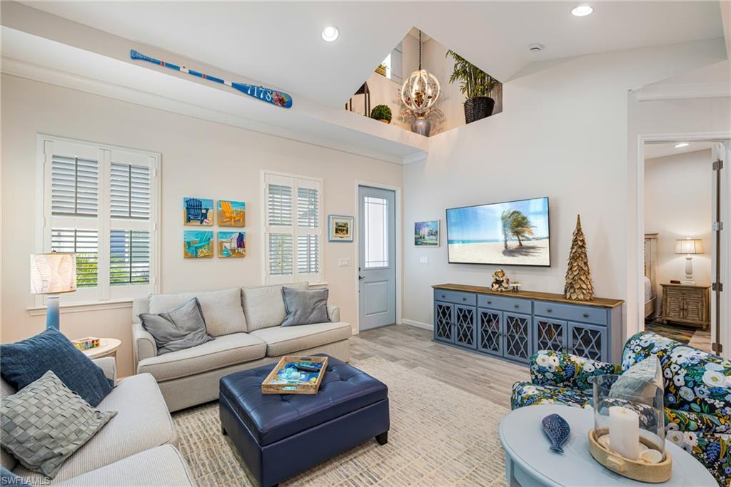 7178 Saona CT photo 7