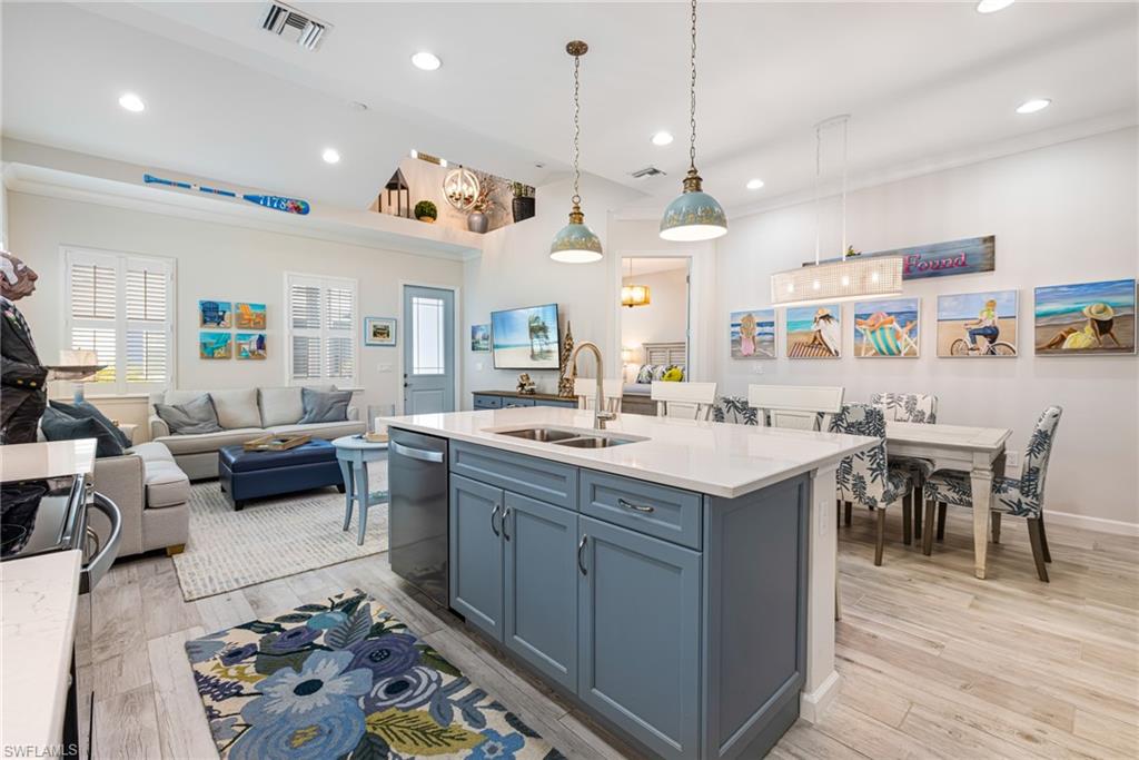 7178 Saona CT photo 9