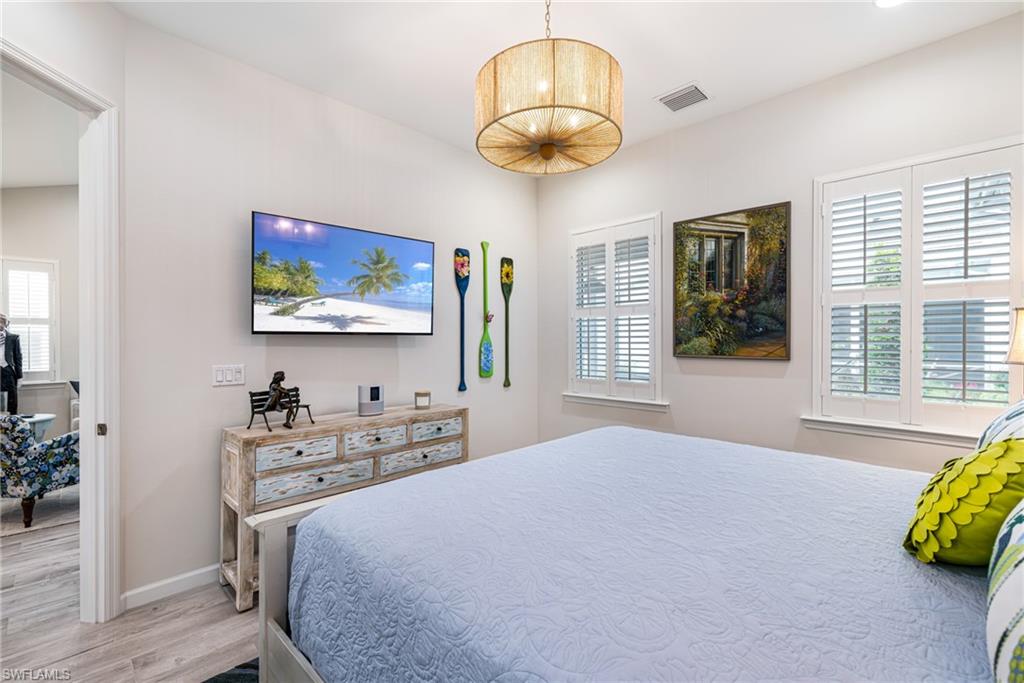 7178 Saona CT photo 14
