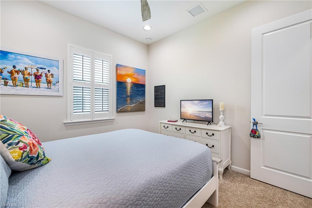 7178 Saona CT photo 21