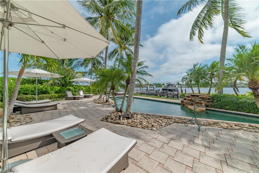 883 Galleon DR photo 32