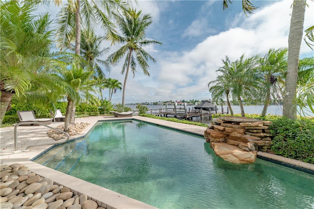 883 Galleon DR photo 31